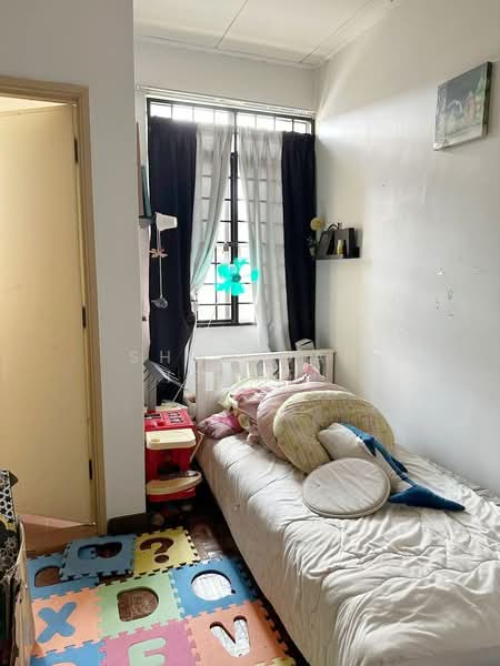 2-storey Terraced House for Sale in Semenyih (Selangor) - Shahidan Ismail - Bedroom - PropertyGuru.com.my