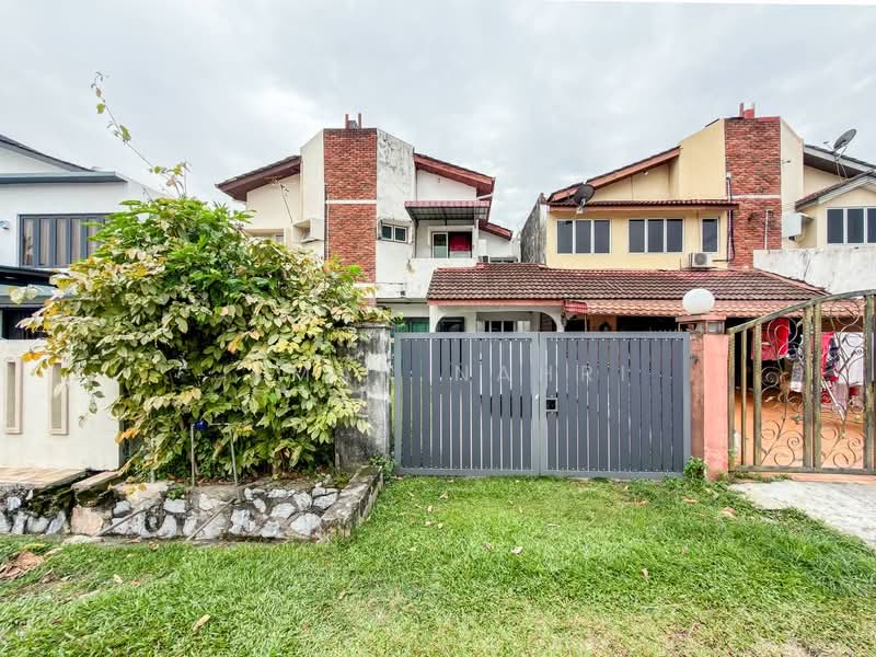 2-storey Terraced House for Sale in SS14 (Subang Jaya) - Ilman Nahri - Exterior - PropertyGuru.com.my