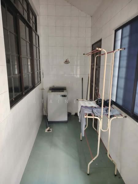 1-storey Terraced House for Rent in Tampoi (Johor) - Nataine Goh - Balcony - PropertyGuru.com.my