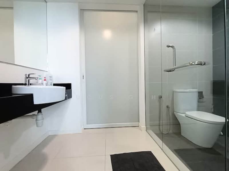 Service Residence for Sale at Arena Residences 2 - Lucus Goh - Bathroom - PropertyGuru.com.my