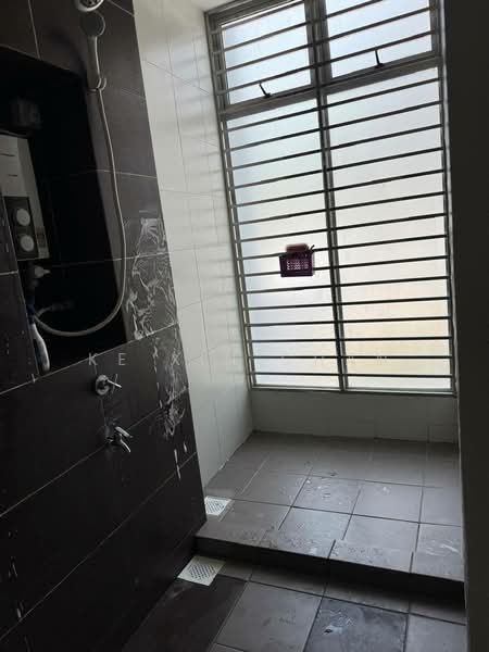 Condominium for Rent at The Seed Taman Sutera Utama - Ke Xin Chan - Bathroom - PropertyGuru.com.my