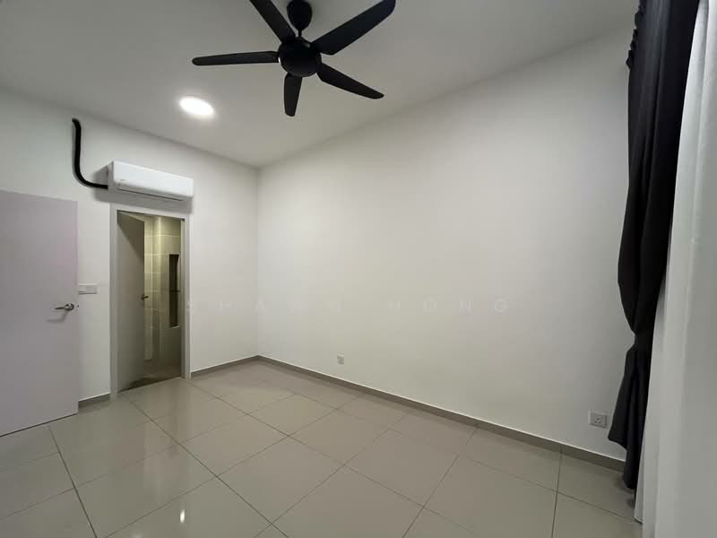 Condominium for Rent at M Vista - Shawn Hong - Master Bedroom - PropertyGuru.com.my