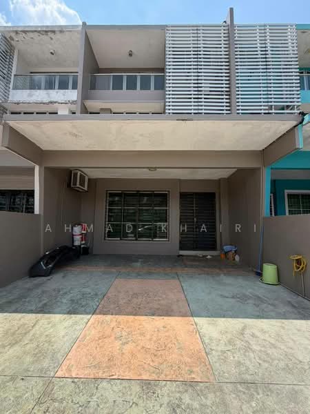 3-storey Terraced House for Rent in Gombak (Selangor) - Ahmad Khairi - Exterior - PropertyGuru.com.my