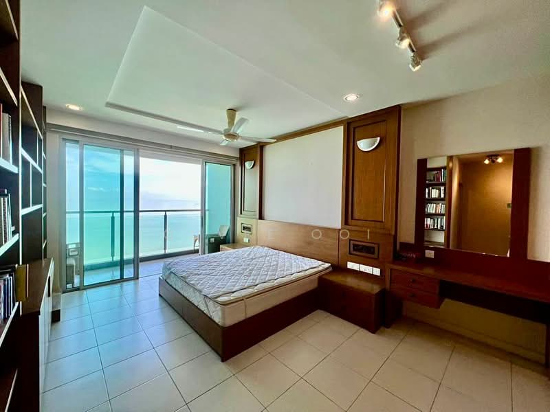 Condominium for Sale at 10 Island Resort - Quvee Ooi - Bedroom - PropertyGuru.com.my