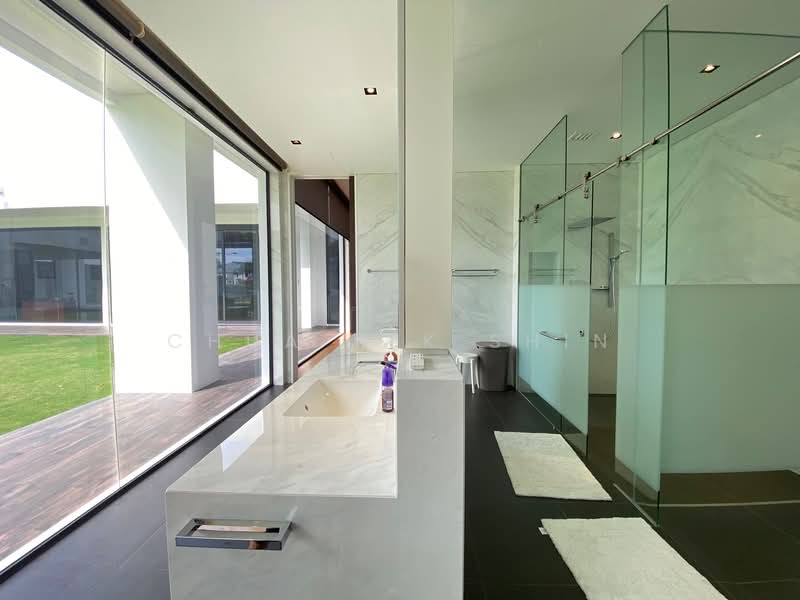 Bungalow for Sale in Leisure Farm (Gelang Patah) - Chua Yek Shin - Bathroom - PropertyGuru.com.my