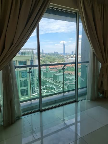 Service Residence for Sale at Solaris Dutamas - Edward Low - PNB 118 View - PropertyGuru.com.my