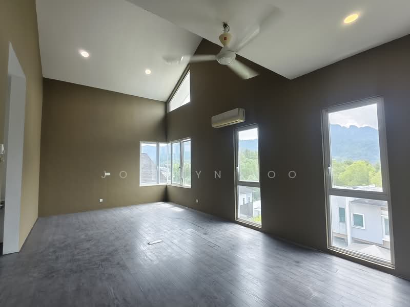 Twin Villa for Sale in Taman Melawati (Ulu Kelang) - Jocelyn Soo - Living Room - PropertyGuru.com.my