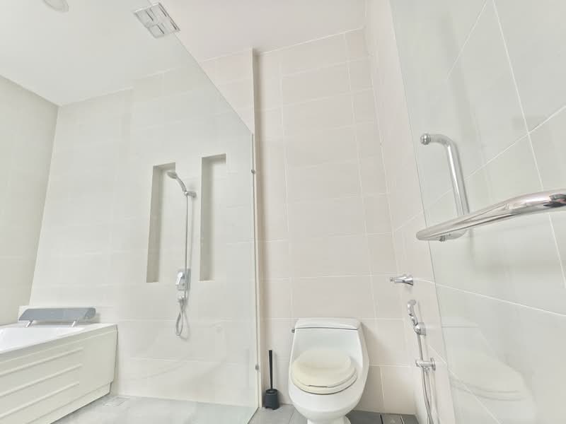 Twin Villa for Sale in Taman Melawati (Ulu Kelang) - Jocelyn Soo - Bathroom - PropertyGuru.com.my