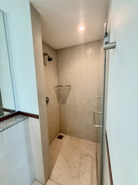 Kondominium untuk Disewa di 11 Gurney Drive - Quvee Ooi - Bathroom - PropertyGuru.com.my