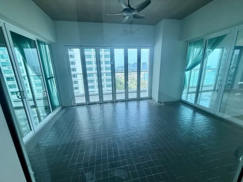 Kondominium untuk Disewa di 11 Gurney Drive - Quvee Ooi - Balcony - PropertyGuru.com.my