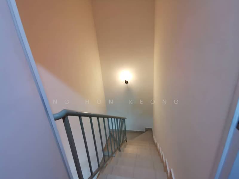 Kedai / Pejabat untuk Dijual di Puchong (Selangor) - Ng Hon Keong - Corridor - PropertyGuru.com.my