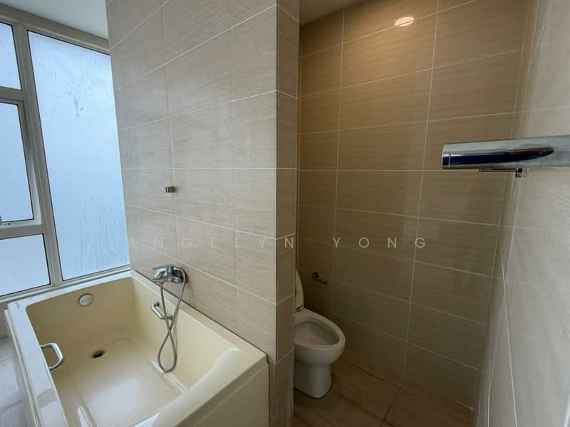 Kondominium untuk Disewa di Damansara Foresta - Angelyn Yong - Bathroom - PropertyGuru.com.my