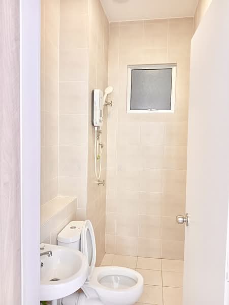 Kondominium untuk Disewa di Residensi Adelia - Baxter Lim - Bathroom - PropertyGuru.com.my