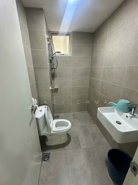 Servis Apartment untuk Disewa di The Tresor @ Gravit8 - Tracy Chua - Bathroom - PropertyGuru.com.my