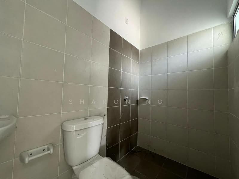 Cluster House for Sale in Taman Pulai Mutiara (Iskandar Puteri (Nusajaya)) - Sharon Ng - Bathroom - PropertyGuru.com.my