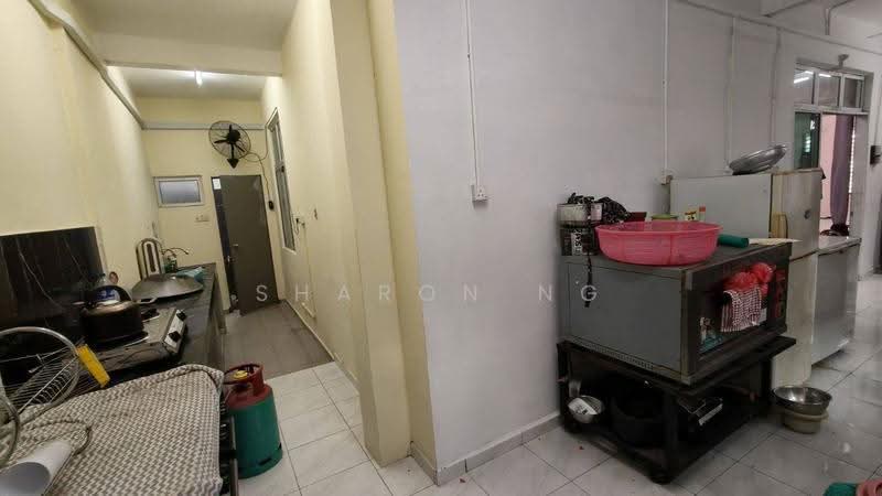 Cluster House for Sale in Taman Pulai Mutiara (Iskandar Puteri (Nusajaya)) - Sharon Ng - Kitchen - PropertyGuru.com.my