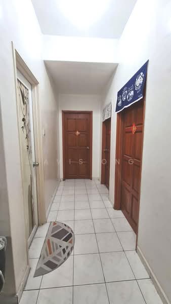 Kondominium untuk Dijual di Menara Menjalara - Davis Ong - Corridor - PropertyGuru.com.my