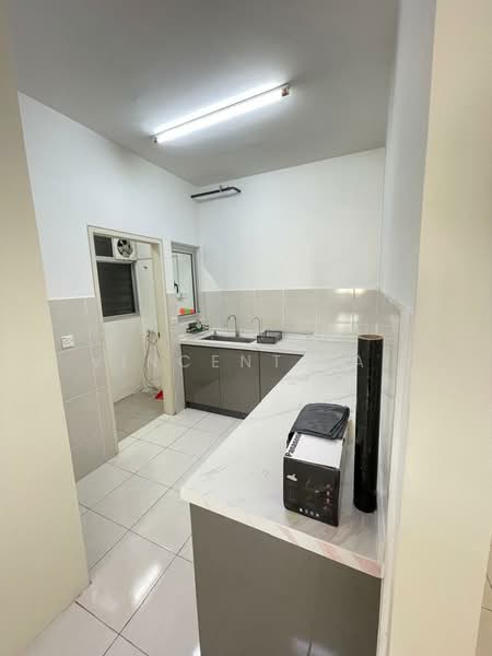 Apartment for Rent at Residensi Seri Wahyu - Vincent Lai - Kitchen - PropertyGuru.com.my