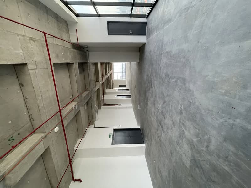 Pejabat untuk Disewa di Mont Kiara (Kuala Lumpur) - Chin Yee Xin - Corridor - PropertyGuru.com.my