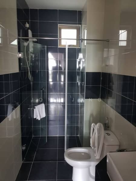 Service Residence for Rent at D'Inspire Residence (Inspira Bestari) - Jony Jong - Bathroom - PropertyGuru.com.my