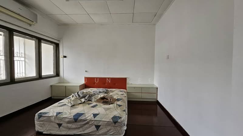 2-storey Terraced House for Sale in Taman Desa (Kuala Lumpur) - Jun Kee - Bedroom - PropertyGuru.com.my