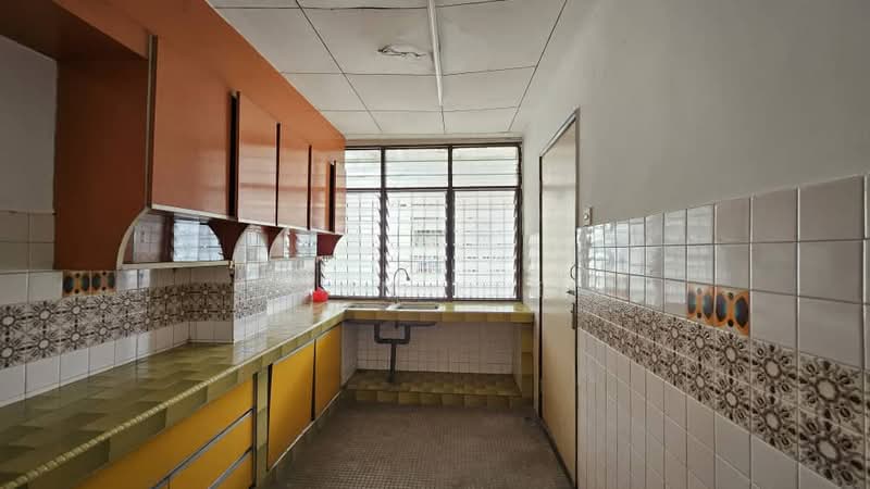 2-storey Terraced House for Sale in Taman Desa (Kuala Lumpur) - Jun Kee - Kitchen - PropertyGuru.com.my