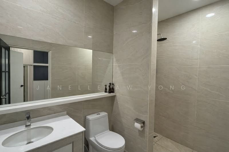 Rumah Teres 2.5 Tingkat untuk Dijual di Iskandar Puteri (Nusajaya) (Johor) - Janelle Aw Yong - Bathroom - PropertyGuru.com.my