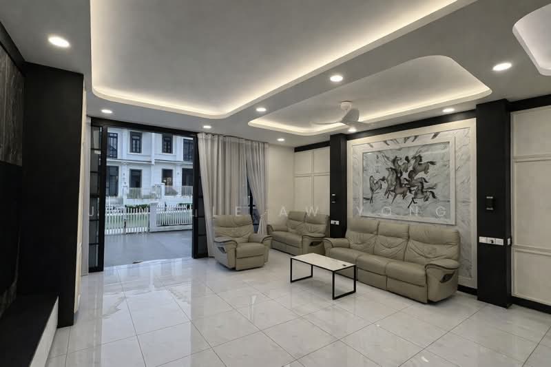 Rumah Teres 2.5 Tingkat untuk Dijual di Iskandar Puteri (Nusajaya) (Johor) - Janelle Aw Yong - Living Room - PropertyGuru.com.my