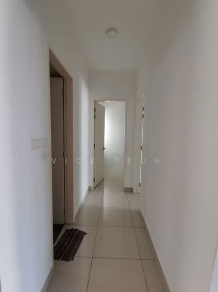 Kondominium untuk Disewa di Mont Residence - Vick Teoh - Corridor - PropertyGuru.com.my