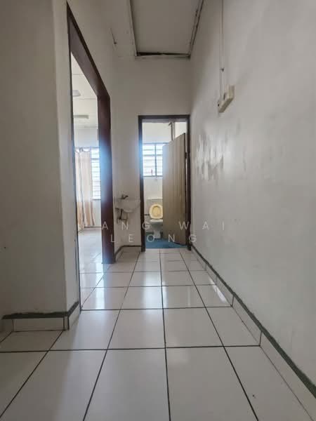 Rumah Teres 2 Tingkat untuk Dijual di Rasah Jaya (Rasah) - Pang Wai Leong - Corridor - PropertyGuru.com.my
