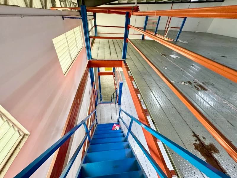 Semi-D Factory for Rent in Taman Perindustrian Cemerlang (Ulu Tiram) - Thomas Lee - Interior - PropertyGuru.com.my