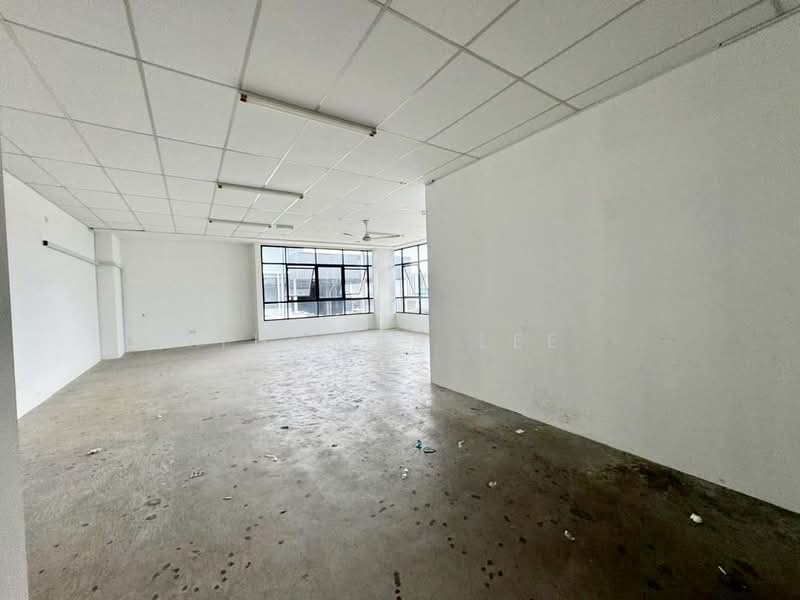 Semi-D Factory for Rent in Taman Perindustrian Cemerlang (Ulu Tiram) - Thomas Lee - Interior - PropertyGuru.com.my
