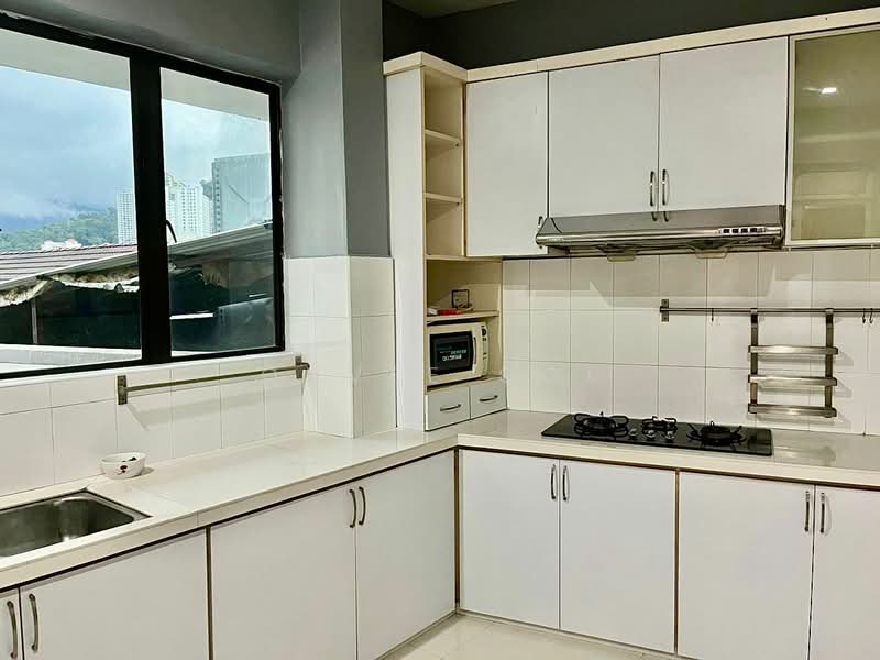 Apartment for Rent at Villa Batu Bukit - Quvee Ooi - Kitchen - PropertyGuru.com.my