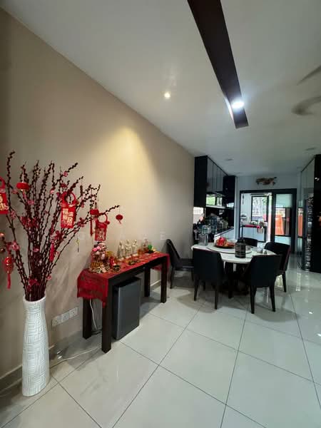 2-storey Terraced House for Rent in Telok Panglima Garang (Selangor) - Grace Lai - Dining Room - PropertyGuru.com.my