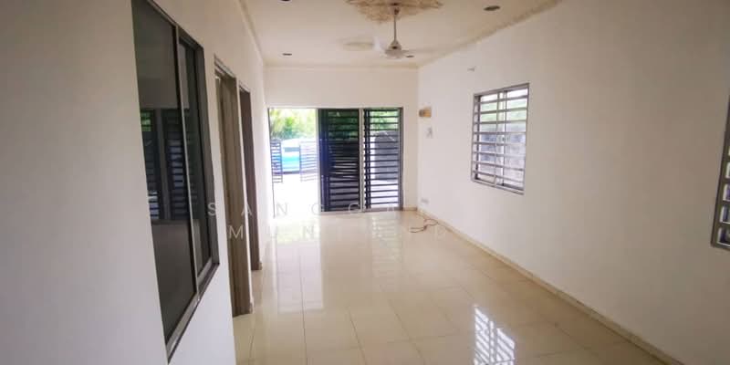 1-storey Terraced House for Sale in Lunas (Kedah) - Sanggaran Muniandy - Living Room - PropertyGuru.com.my