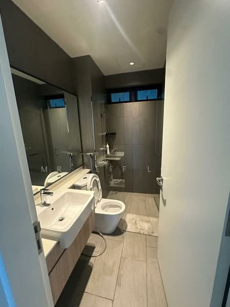 Servis Apartment untuk Disewa di 10 Stonor - Mr Jeff Low - Bathroom - PropertyGuru.com.my