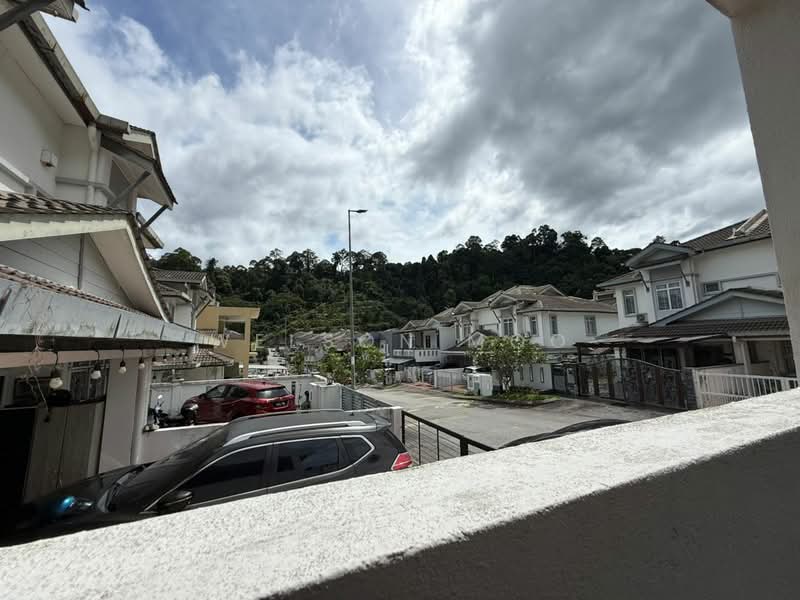 Rumah Teres 2 Tingkat untuk Dijual di Taman Sierra Ukay (Ulu Kelang) - Welson Moo - Exterior - PropertyGuru.com.my