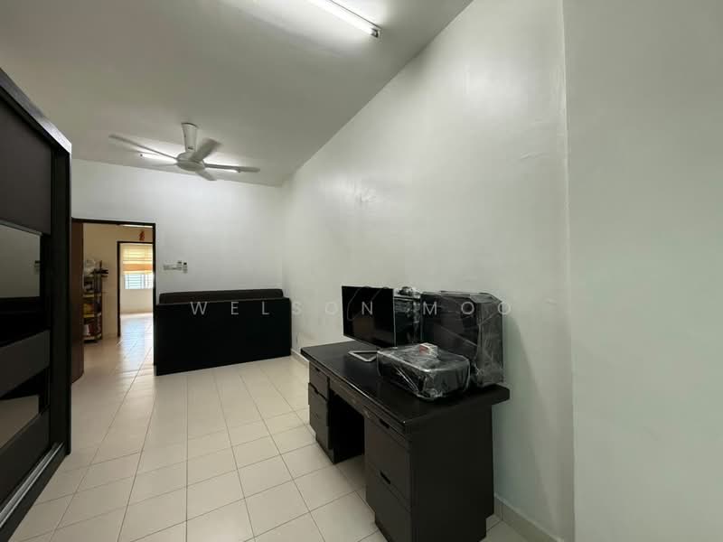 Rumah Teres 2 Tingkat untuk Dijual di Taman Sierra Ukay (Ulu Kelang) - Welson Moo - Living Room - PropertyGuru.com.my