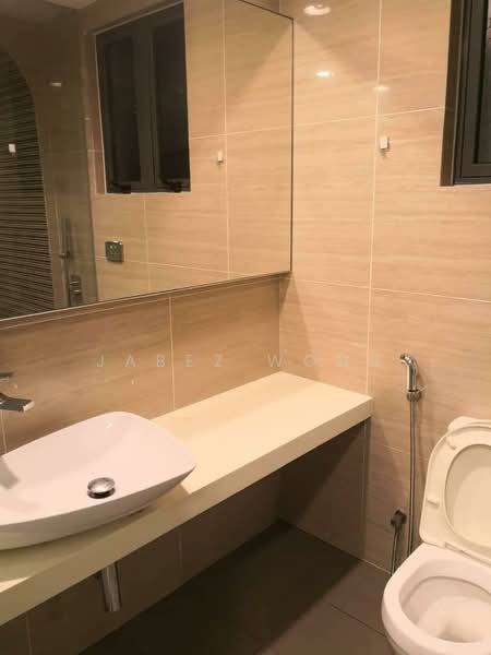 Servis Apartment untuk Disewa di Eve Suite / NZX Square - Jabez Wong - Bathroom - PropertyGuru.com.my