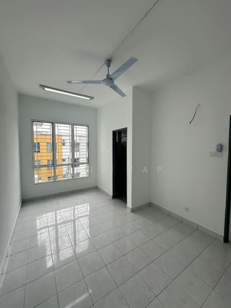 Pangsapuri untuk Disewa di 162 Residency - Eric Yap - Interior - PropertyGuru.com.my