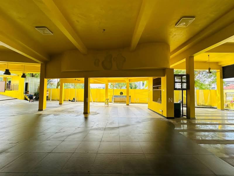 Bungalow for Sale in Seri Kembangan (Selangor) - Sheikh Imran - Exterior - PropertyGuru.com.my