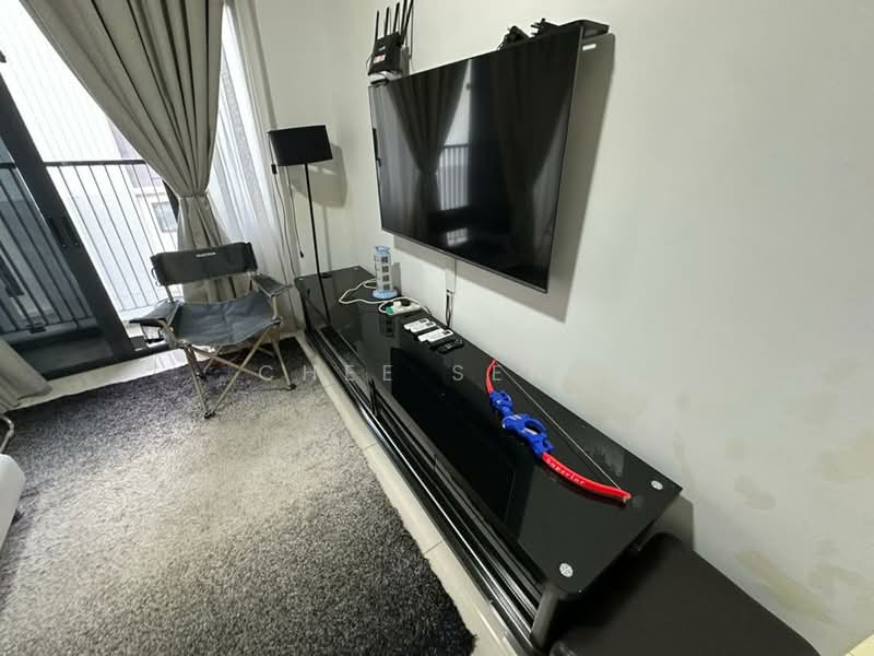 Servis Apartment untuk Disewa di Serviced Residence @ Fera Residence @ The Quartz WM - Chee Seng - Living Room - PropertyGuru.com.my