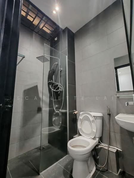 Rumah Teres 2 Tingkat untuk Disewa di Setia Tropika (Johor Bahru) - Scarlette Lai - Bathroom - PropertyGuru.com.my