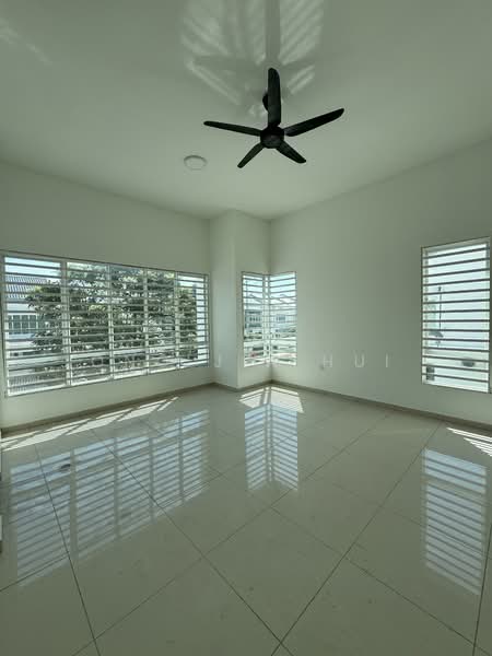 2-storey Terraced House for Sale in Bandar Sri Sendayan (Negeri Sembilan) - Ong Jia Hui - PropertyGuru.com.my