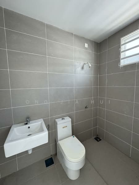 2-storey Terraced House for Sale in Bandar Sri Sendayan (Negeri Sembilan) - Ong Jia Hui - PropertyGuru.com.my