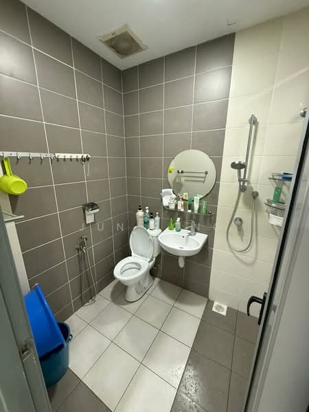 2-storey Terraced House for Sale in Kota Kemuning (Shah Alam) - Jun hong - Bathroom - PropertyGuru.com.my