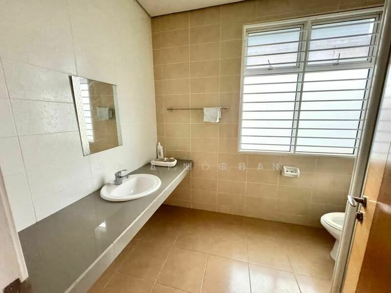 Rumah Banglo untuk Dijual di Shah Alam (Selangor) - Joseph Chan - Bathroom - PropertyGuru.com.my