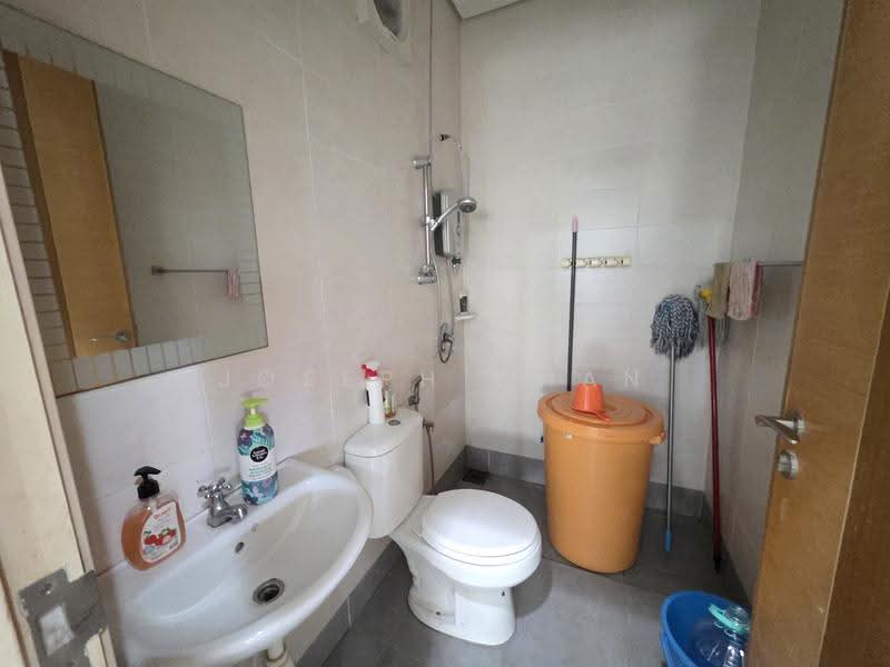 Bungalow House for Sale in Seksyen 4 (Shah Alam) - Joseph Chan - Bathroom - PropertyGuru.com.my
