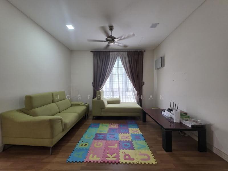 Bungalow House for Sale in Seksyen 4 (Shah Alam) - Joseph Chan - Living Room - PropertyGuru.com.my