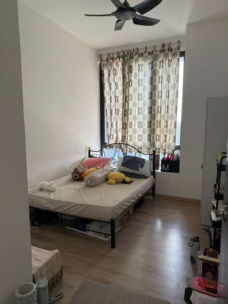 Servis Apartment untuk Dijual di Aera Residence - Soung Lim - Bedroom - PropertyGuru.com.my